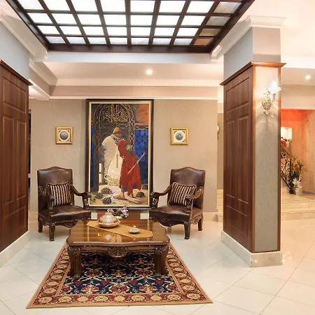 Asmira Royal * Gumuldur