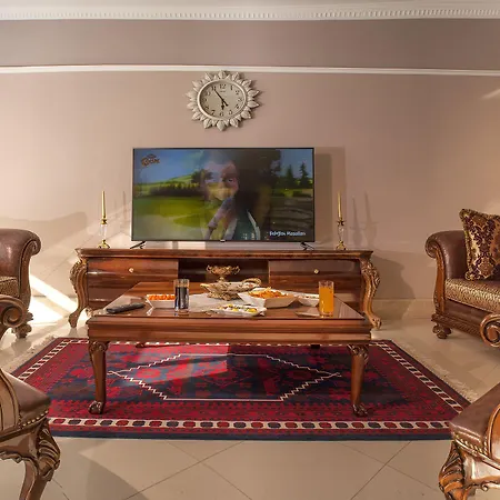 Asmira Royal 호텔 *