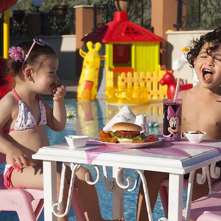 Hotel Asmira Royal *