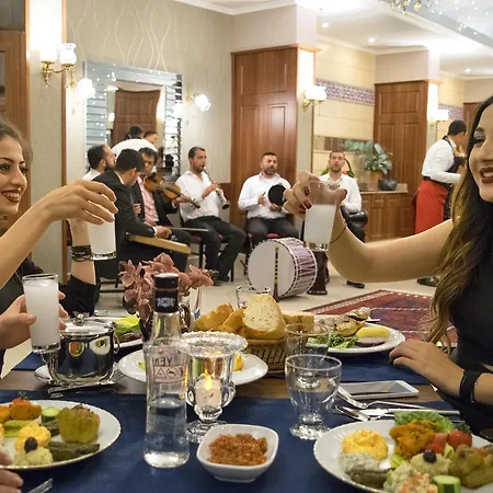 Asmira Royal 호텔 *