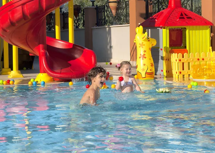 Asmira Royal * Gümüldür