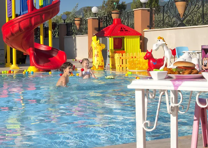 Asmira Royal Hotel Gümüldür