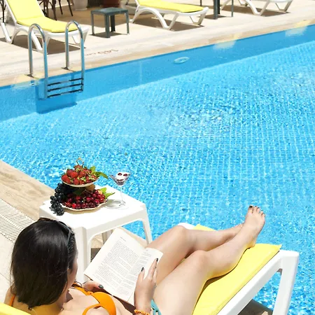 Asmira Royal Gumuldur