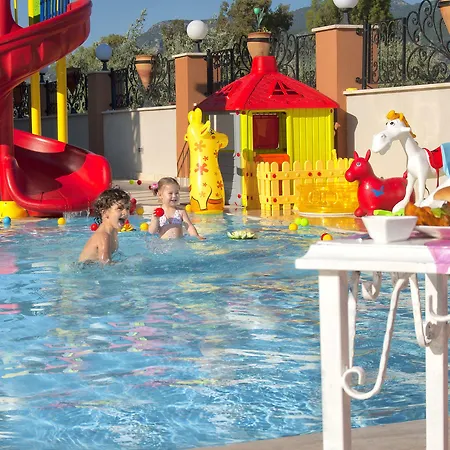 Asmira Royal Hotel Gumuldur